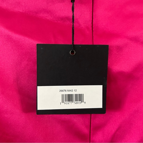 NWT Mac Duggal 26676 Structured Satin Bow Gown Magenta - Picture 7 of 8